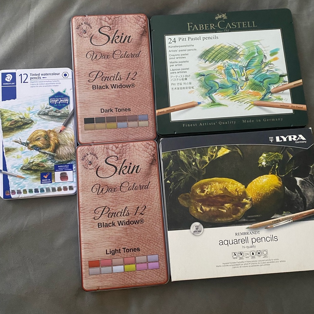 Variety of quality art pencils - 5 pack